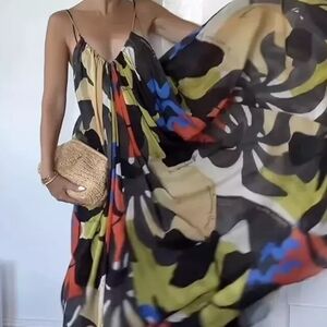H&M A-line maxi dress Summer 2024 black Patterned/multicolored!!